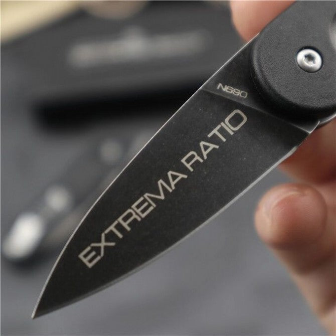 Extrema Ratio folding knife