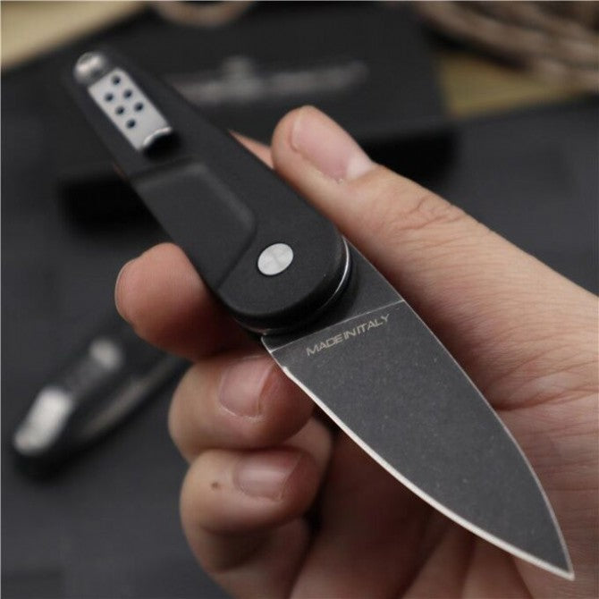 Extrema Ratio folding knife