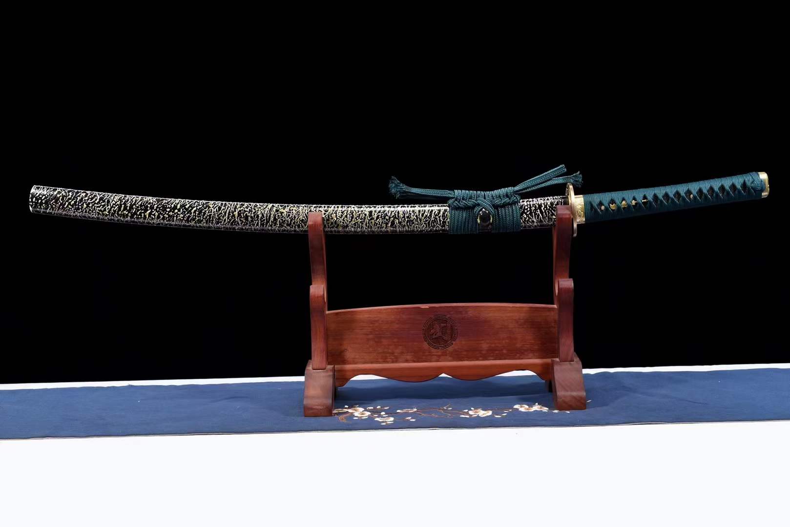 Hand Forged Japanese Samurai Katana Dark Pattern Steel