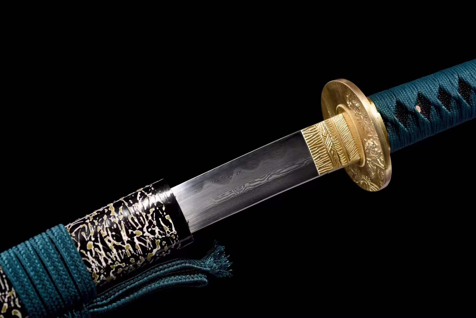 Hand Forged Japanese Samurai Katana Dark Pattern Steel