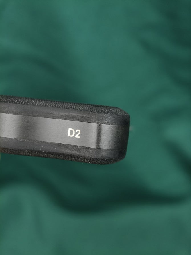 Tiger Stripe Hand Stiletto D2