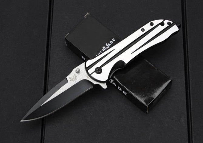 Quick folding knife