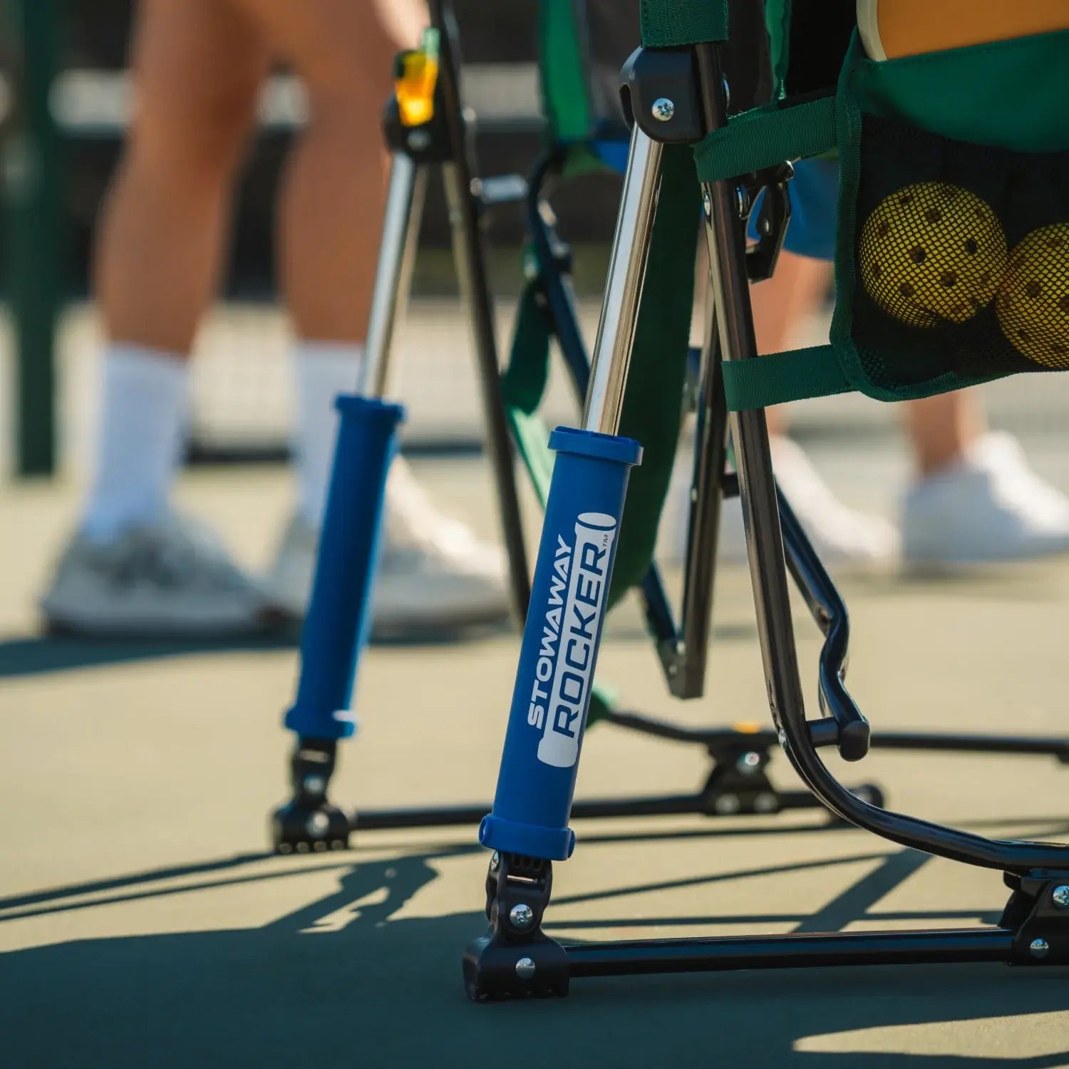 Spring action rocking feature on the pickleball stowaway rocker.