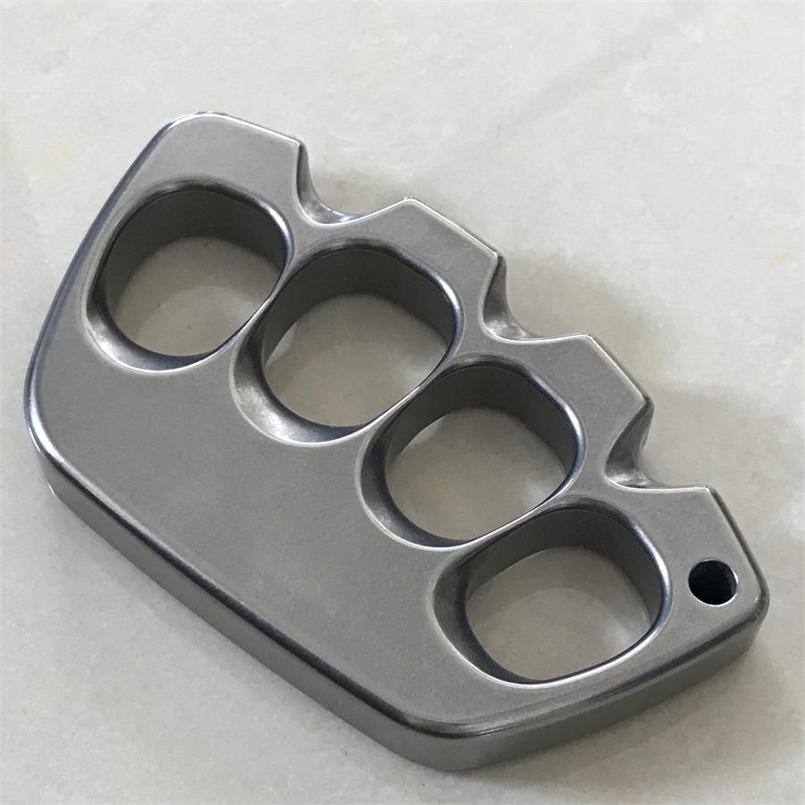 Creative Style Big Finger Hole Titanium Knuckle Dusters