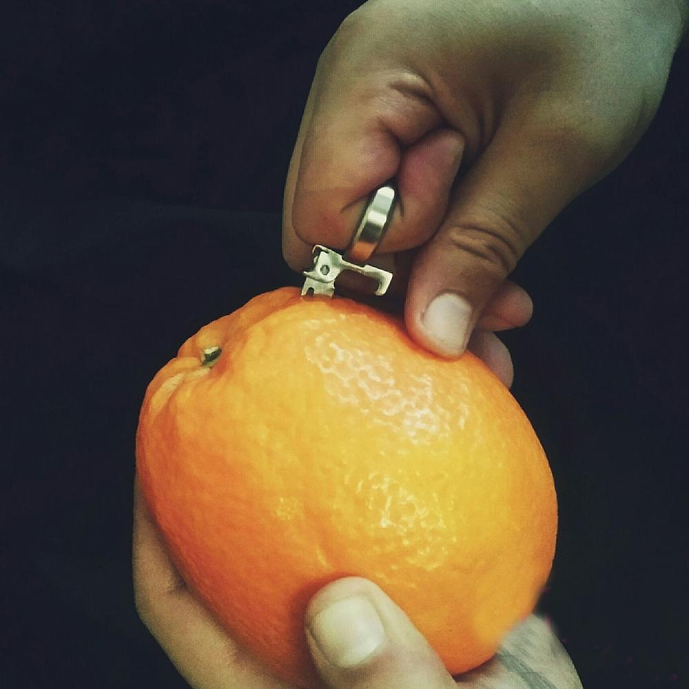 Folding Brass Knuckle Knife - Cakra EDC Gadgets