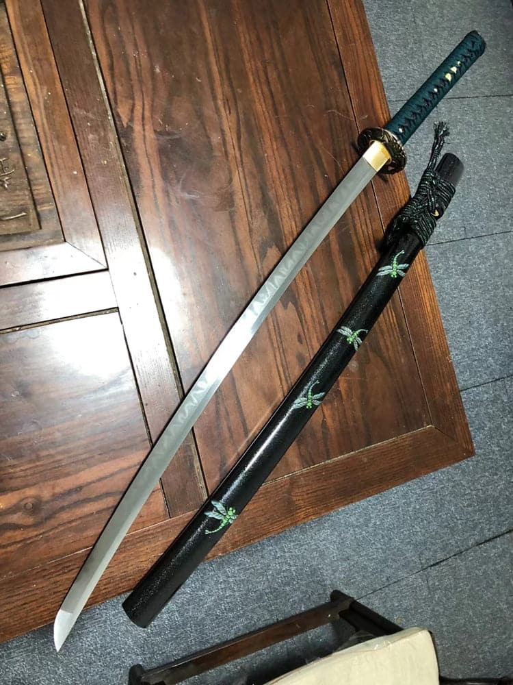 boxkatana Hand Forged Japanese Samurai Katana Dragonfly Specialty leaf pattern burnishing blade