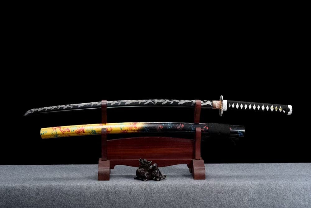 boxkatana Hand Forged Japanese Samurai Katana Eagle Carbon steel Blackened blade engraving