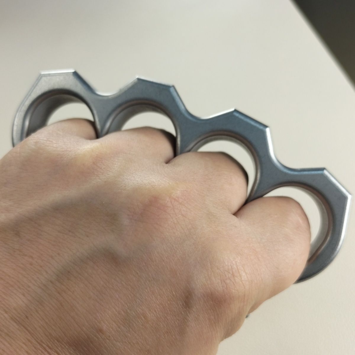 Precision Stainless Steel Knuckle Duster Security Defense Window Breaker Boxing Combat EDC Tool