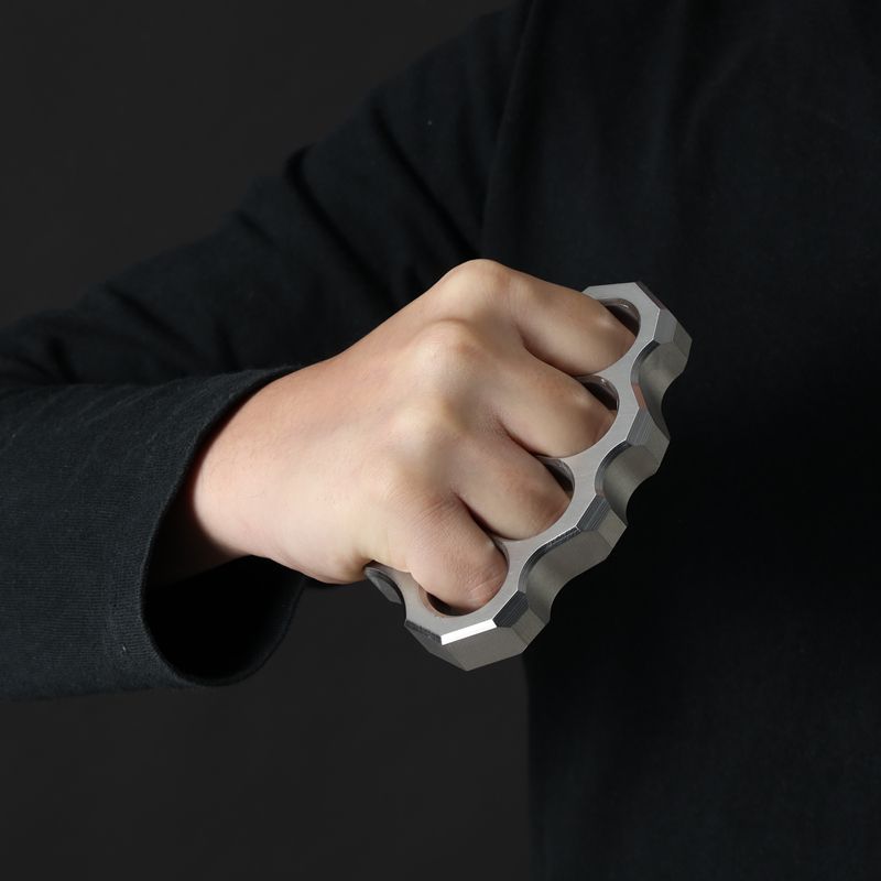 Fine Steel Solid Knuckle Duster Finger Buckle Self-defense Broken Window EDC Tool Boxing Training Combat Gear