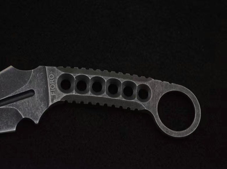 Counter-Attacker Double-Edged Combat Claw