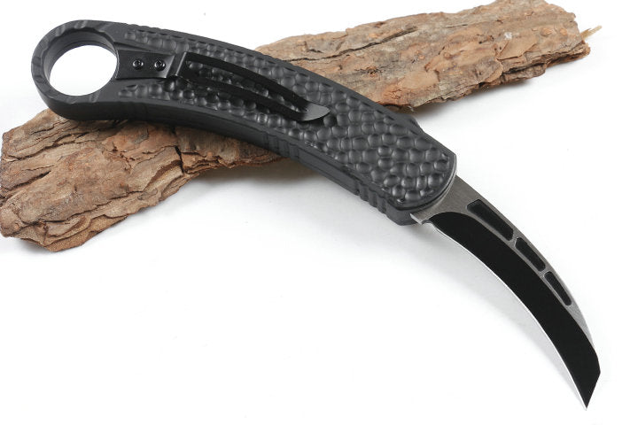Flying Bird Claw Switchblade