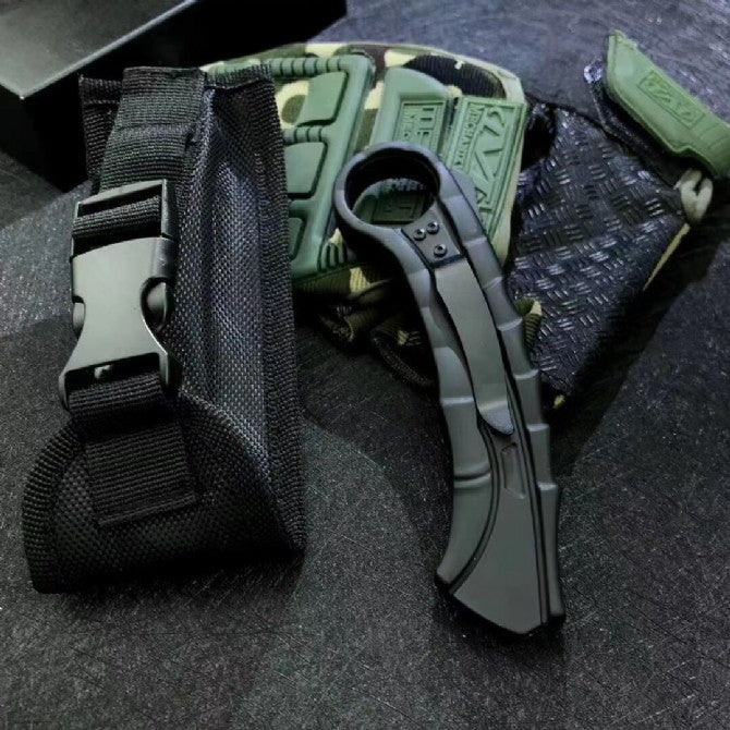 Soul Reaper Claw Switchblade