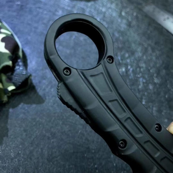 Soul Reaper Claw Switchblade