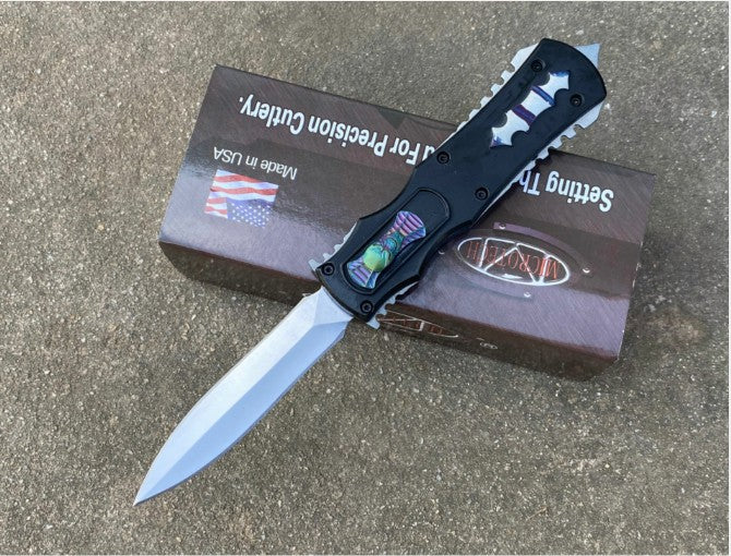 Oni Head Out-the-Front Automatic Knife