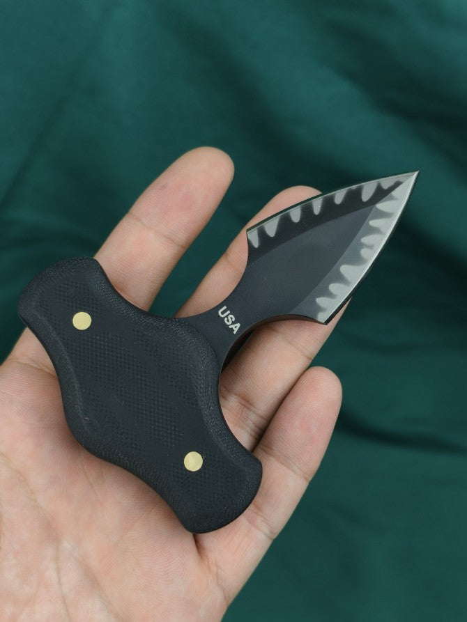 Tiger Stripe Hand Stiletto D2