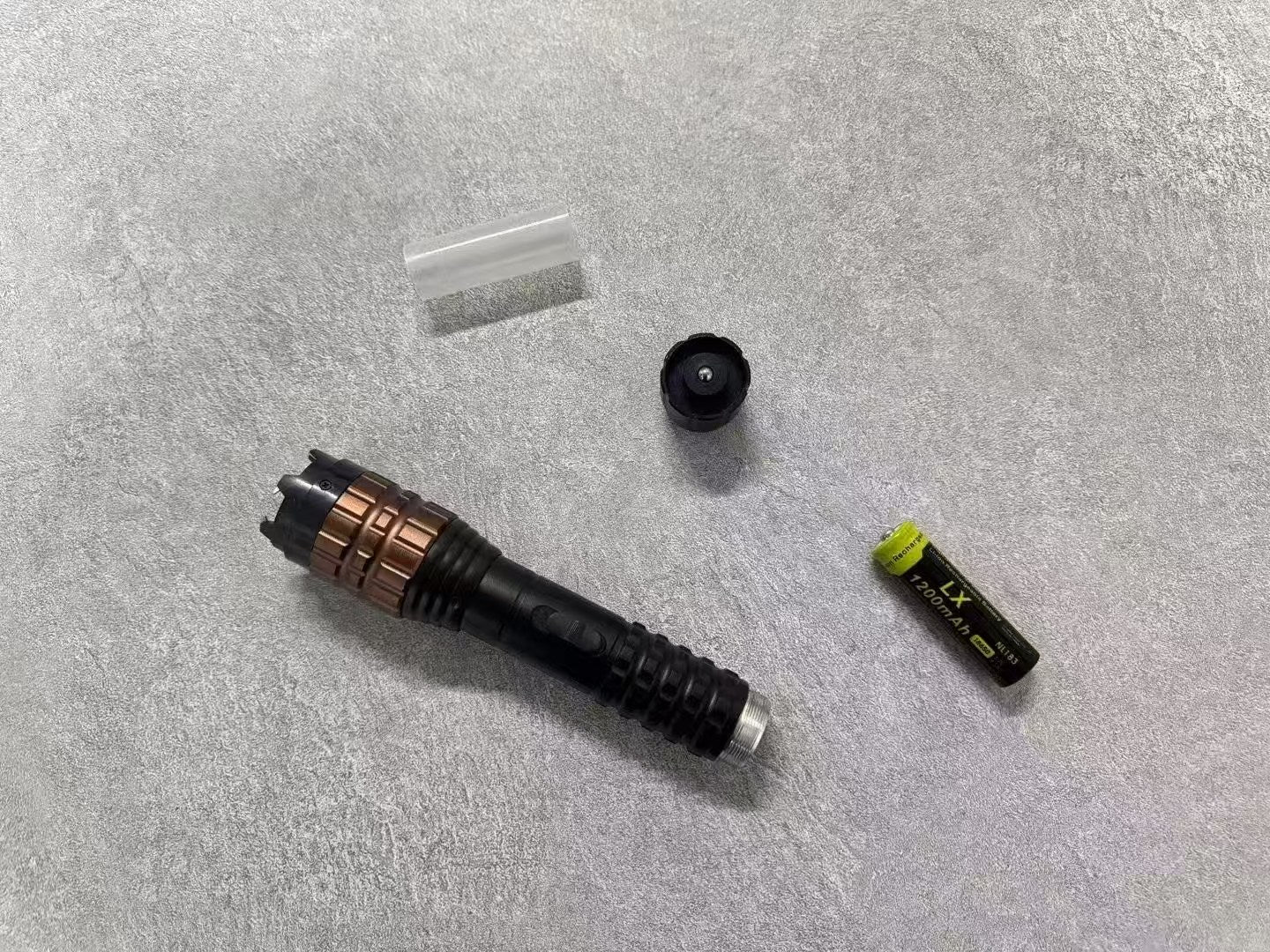 Miniature stun gun X5 high-powered flashlight [celebration] High-powered strobe light, adjustable focus and zoom