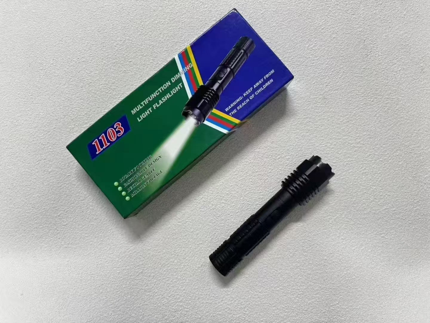 🔥1103 High-powered flashlight [Celebration] Car charger, direct charging