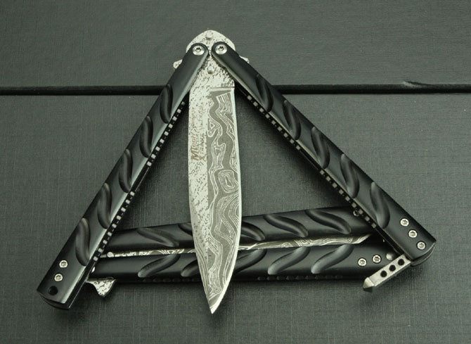 Corrugated Steel Folding Knife