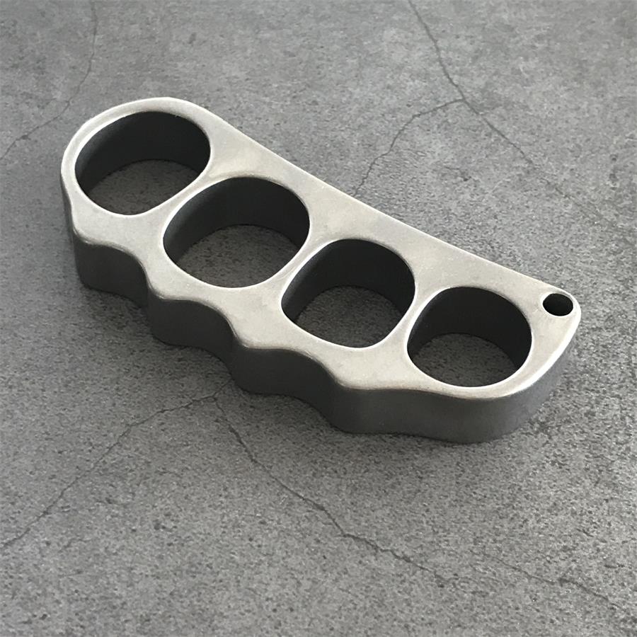 Medium Solid Titanium Pea Knuckle Duster