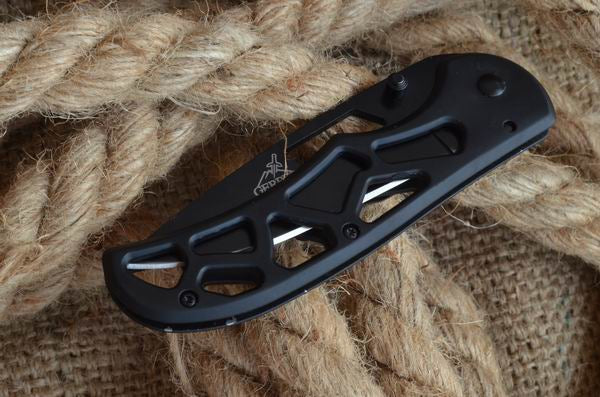 Small folding knife