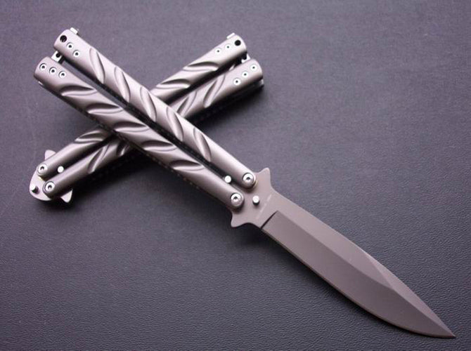 Butterfly Knife (Gun Titanium Plated)