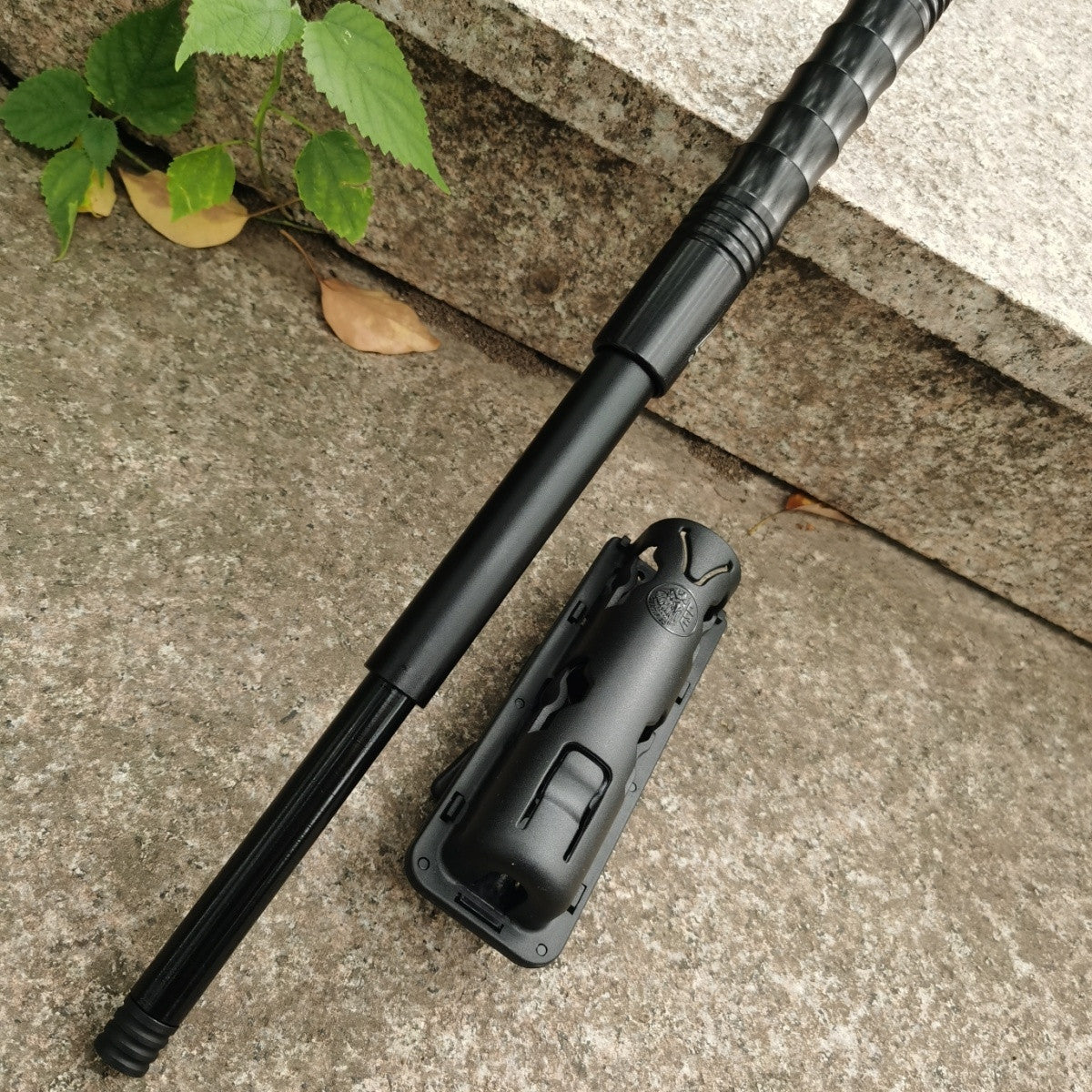 16-inch Lightweight Tapping Mechanical Baton, Telescopic Expandable Baton, Self-Defense Weapon, Portable Lightweight 16-inch Mechanical Stick
