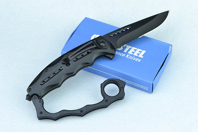 Knuckle guard quick-opening folding knife