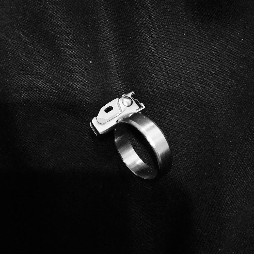 Folding Brass Knuckle Knife - Cakra EDC Gadgets