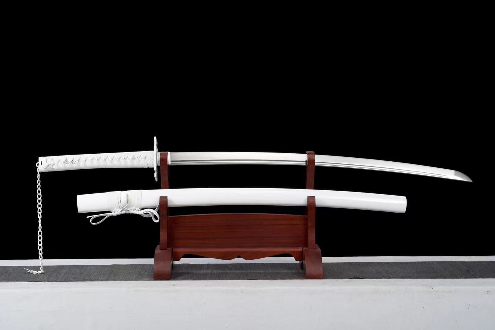 boxkatana Hand Forged Anime Bleach Ichigo Bankai Sword Tensa Zangetsu Hand Polished  Spring Steel