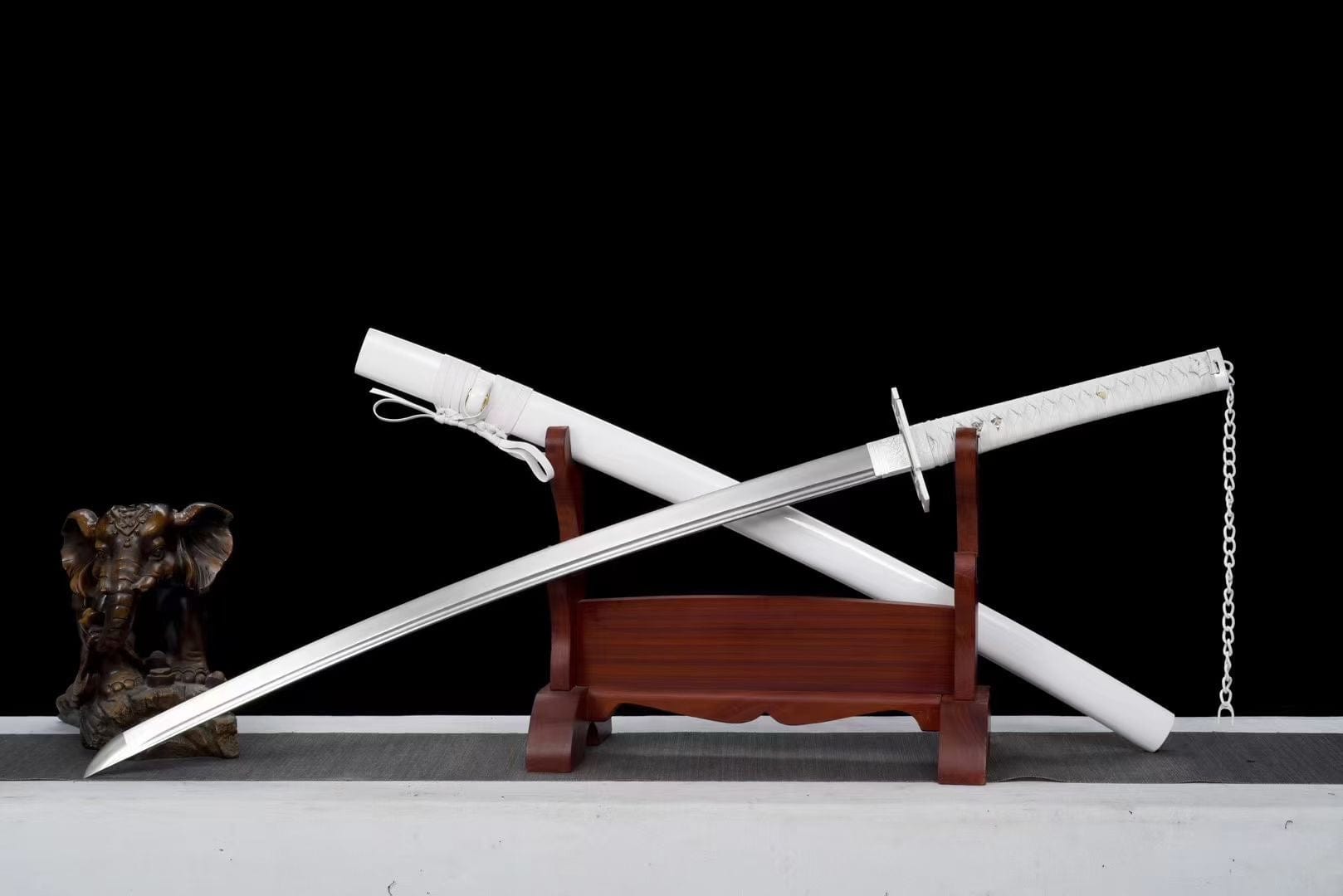 boxkatana Hand Forged Anime Bleach Ichigo Bankai Sword Tensa Zangetsu Hand Polished  Spring Steel