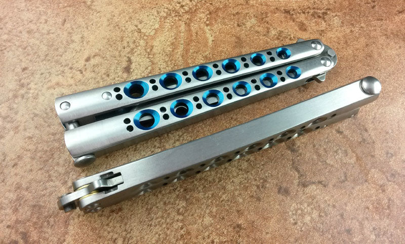 Nine - hole Glory Balisong with Blue Handle