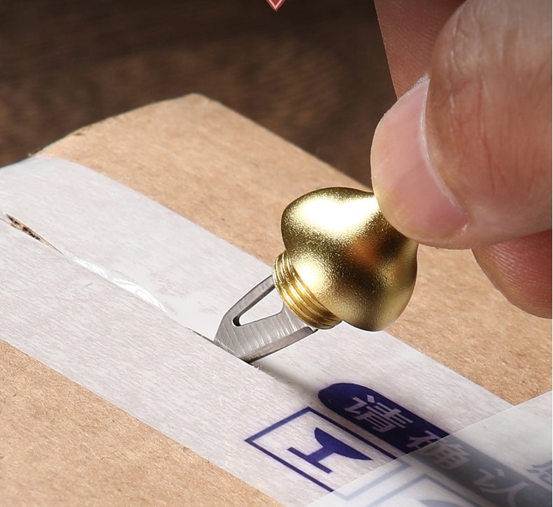 Creative Mini Carry Knife Keychain Pendant Decoration Gift Defense EDC Tool